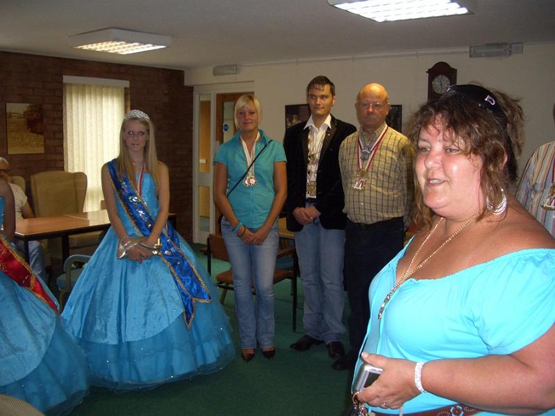 corby-0712-1227-106-bl.jpg